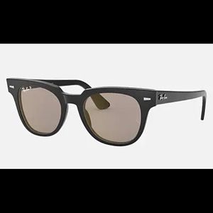 Ray-Ban Black Meteor sunglasses